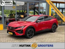 Rood, metallic lak Gebruikt 2023 Peugeot 408 GTi Sedan | € 32.990 (Duur)