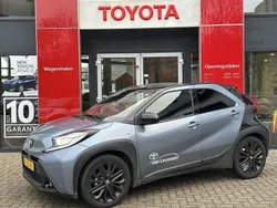 Grijs Gebruikt 2024 Toyota Aygo Design Hatchback | € 21.400 (Iets duurder)
