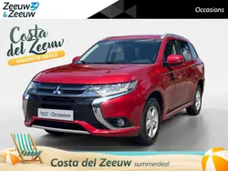 Rood Gebruikt 2015 Mitsubishi Outlander P-HEV Edition SUV | € 14.845 (Eerlijke prijs)