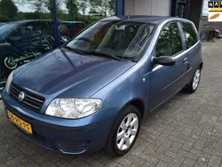 Blauw Gebruikt 2005 Fiat Punto Young Hatchback | € 1.500 (Eerlijke prijs)