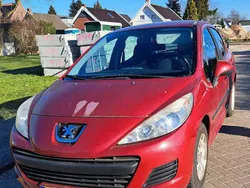 Rood Gebruikt 2009 Peugeot 207 Hatchback | € 3.000 (Eerlijke prijs)