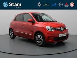 Rood (metallic) Gebruikt 2020 Renault Twingo Intens Hatchback | € 11.990 (Eerlijke prijs)