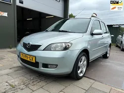 Groen Gebruikt 2004 Mazda 2 Exclusive MPV | € 950 (Goede deal)