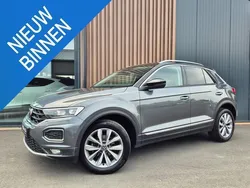Grijs Gebruikt 2021 VW T-Roc Business SUV | € 17.999 (Iets duurder)