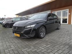 Zwart Gebruikt 2022 Peugeot 308 Business-Line Hatchback | € 19.950 (Eerlijke prijs)