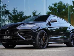 Zwart Nieuw 2025 Lamborghini Urus SUV | € 419.888