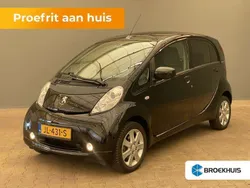 Zwart Gebruikt 2016 Peugeot iON Active Hatchback | € 5.900