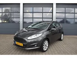 Grijs Gebruikt 2015 Ford Fiesta Titanium Hatchback | € 9.835 (Eerlijke prijs)