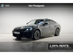 Dravitgrau metallic (donker grijs metallic) Gebruikt 2024 BMW i4 Comfort Edition Sedan | € 49.995 (Eerlijke prijs)