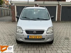 Grijs Gebruikt 2001 Suzuki Wagon R GL Hatchback | € 2.250 (Eerlijke prijs)