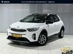(bud) clear white/black s Gebruikt 2021 Kia Stonic SUV | € 19.848 (Eerlijke prijs)