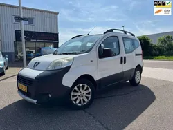 Wit Gebruikt 2011 Peugeot Bipper Outdoor MPV | € 4.990 (Iets duurder)