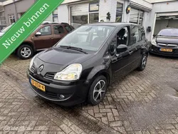 Zwart Gebruikt 2012 Renault Modus Night&Day MPV | € 5.975 (Iets duurder)