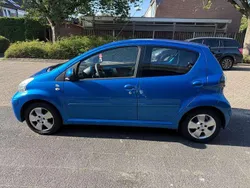 Blauw Gebruikt 2009 Toyota Aygo Hatchback | € 2.750 (Goede deal)