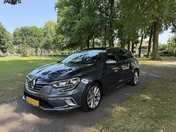 Grijs Gebruikt 2020 Renault Mégane GT Line GT-Line Stationwagen | € 10.399 (Goede deal)