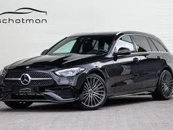 Zwart Gebruikt 2024 Mercedes E300 AMG line Stationwagen | € 49.500 (Super prijs)