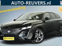 Zwart Gebruikt 2024 Peugeot 308 Allure Stationwagen | € 34.900 (Iets duurder)