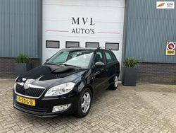 Zwart Gebruikt 2012 Skoda Fabia Stationwagen | € 2.990 (Goede deal)