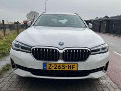 Wit Gebruikt 2022 BMW 530 Stationwagen | € 39.500