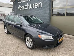 Grijs Gebruikt 2010 Volvo V70 Momentum Stationwagen | € 12.950 (Eerlijke prijs)