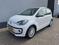 Wit Gebruikt 2013 VW up! high up! Hatchback | € 6.750 (Eerlijke prijs)