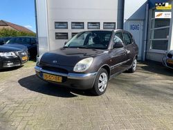 Grijs Gebruikt 2000 Daihatsu Sirion Hatchback | € 1.899 (Eerlijke prijs)