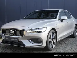 Grijs Gebruikt 2025 Volvo S60 Plus Sedan | € 52.995