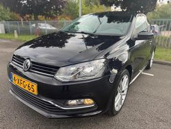 Zwart Gebruikt 2014 VW Polo Edition Hatchback | € 6.900 (Eerlijke prijs)