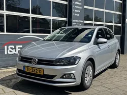 Grijs Gebruikt 2018 VW Polo Comfortline Hatchback | € 10.890 (Eerlijke prijs)