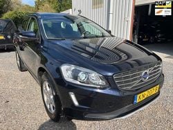 Blauw Gebruikt 2016 Volvo XC60 Momentum SUV | € 17.999 (Goede deal)
