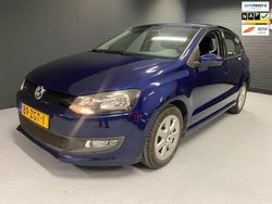 Blauw Gebruikt 2012 VW Polo Hatchback | € 5.999 (Eerlijke prijs)