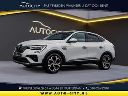 Wit (metallic) Gebruikt 2024 Renault Arkana Techno SUV | € 29.450 (Duur)
