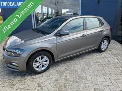 Grijs Gebruikt 2020 VW Polo Hatchback | € 16.250 (Goede deal)