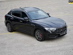 Zwart Gebruikt 2018 Maserati Levante SUV | € 39.900 (Goede deal)