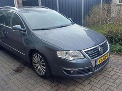 Blauw Gebruikt 2009 VW Passat Comfortline Stationwagen | € 2.149