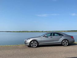 Grijs Gebruikt 2013 Mercedes CLS350 Sedan | € 14.950 (Goede deal)