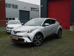 Grijs Gebruikt 2018 Toyota C-HR SUV | € 17.499 (Eerlijke prijs)
