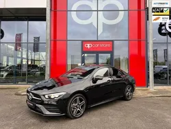 Zwart Gebruikt 2020 Mercedes CLA250 Premium Sedan | € 34.950 (Eerlijke prijs)