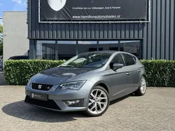 Grijs Gebruikt 2016 Seat Leon CONNECT Hatchback | € 13.950 (Duur)