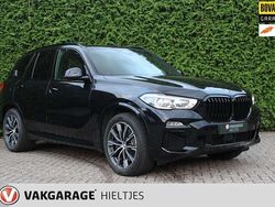 Zwart, metallic lak Gebruikt 2020 BMW X5 Executive SUV | € 57.950 (Duur)