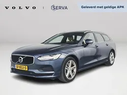 Blauw Gebruikt 2017 Volvo V90 Momentum Stationwagen | € 20.900 (Eerlijke prijs)