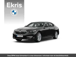 Zwart, metallic lak Nieuw 2025 BMW i5 Comfort Edition Sedan | € 76.938