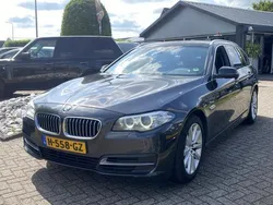 Grijs Gebruikt 2015 BMW 518 Luxury Line Stationwagen | € 7.950
