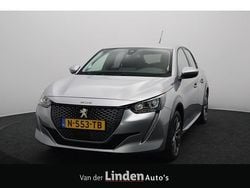 Grijs Gebruikt 2021 Peugeot e-208 Allure Hatchback | € 13.450 (Goede deal)