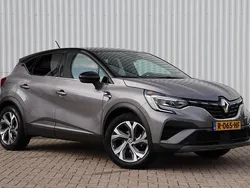 Grijs Gebruikt 2022 Renault Captur R.S. SUV | € 19.950 (Eerlijke prijs)