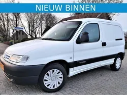 Wit Gebruikt 2002 Citroën Berlingo MPV | € 2.795 (Eerlijke prijs)