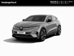 Gris rafale Gebruikt 2023 Renault Mégane Techno SUV | € 40.377