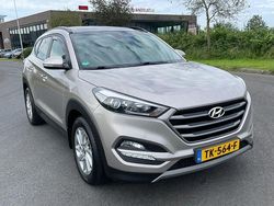 Grijs Gebruikt 2017 Hyundai Tucson Comfort SUV | € 18.450 (Goede deal)