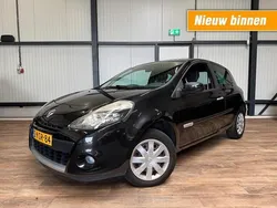 Zwart Gebruikt 2011 Renault Clio R.S. Hatchback | € 2.390 (Goede deal)