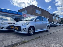 Grijs Gebruikt 2008 Daihatsu Sirion Hatchback | € 7.495